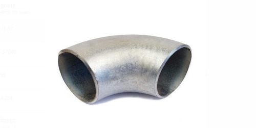 Elbow Galvanis 4 Inch installed in industrial pipeline system